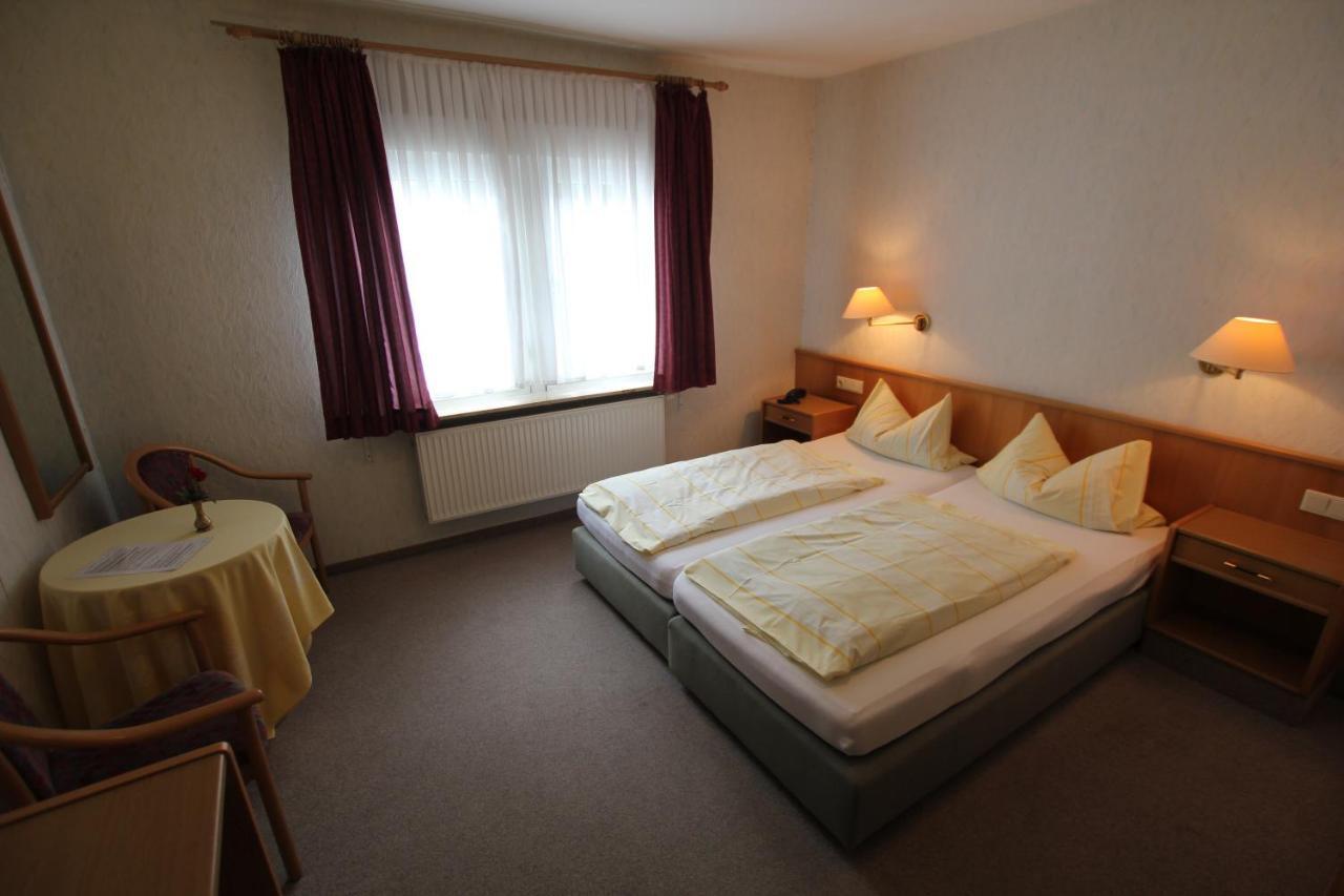 Hotel Ricarda Schlangenbad Quarto foto